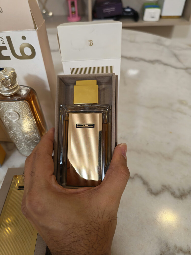 عطر عربيه فاخر ونادر للبيع او بدل - 12