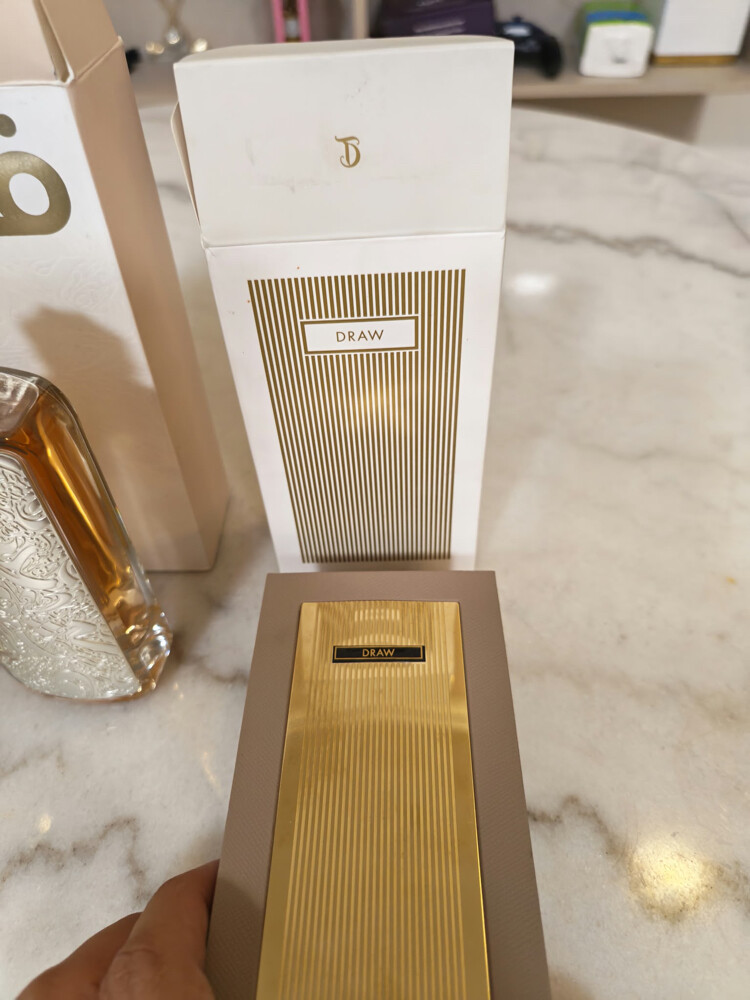 عطر عربيه فاخر ونادر للبيع او بدل - 13