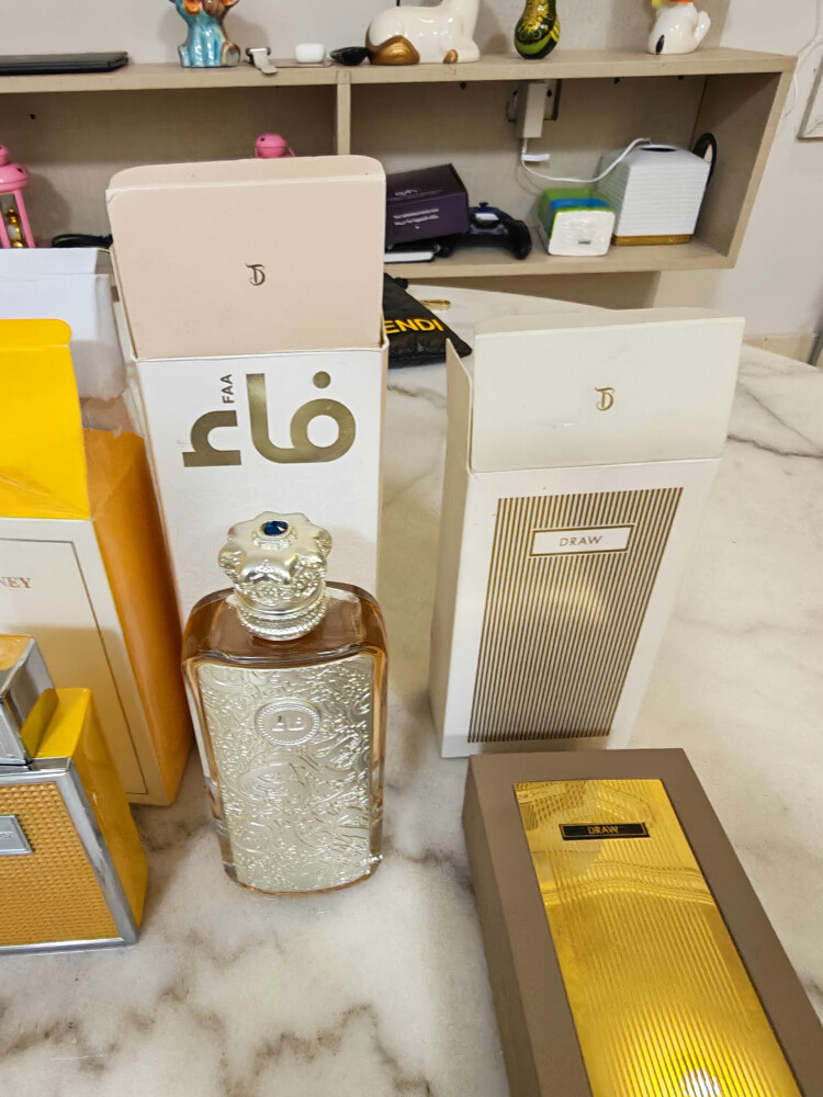 عطر عربيه فاخر ونادر للبيع او بدل - 11