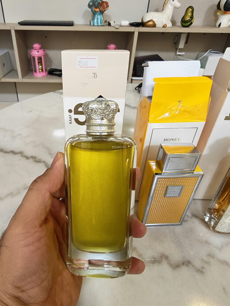 عطر عربيه فاخر ونادر للبيع او بدل - 4
