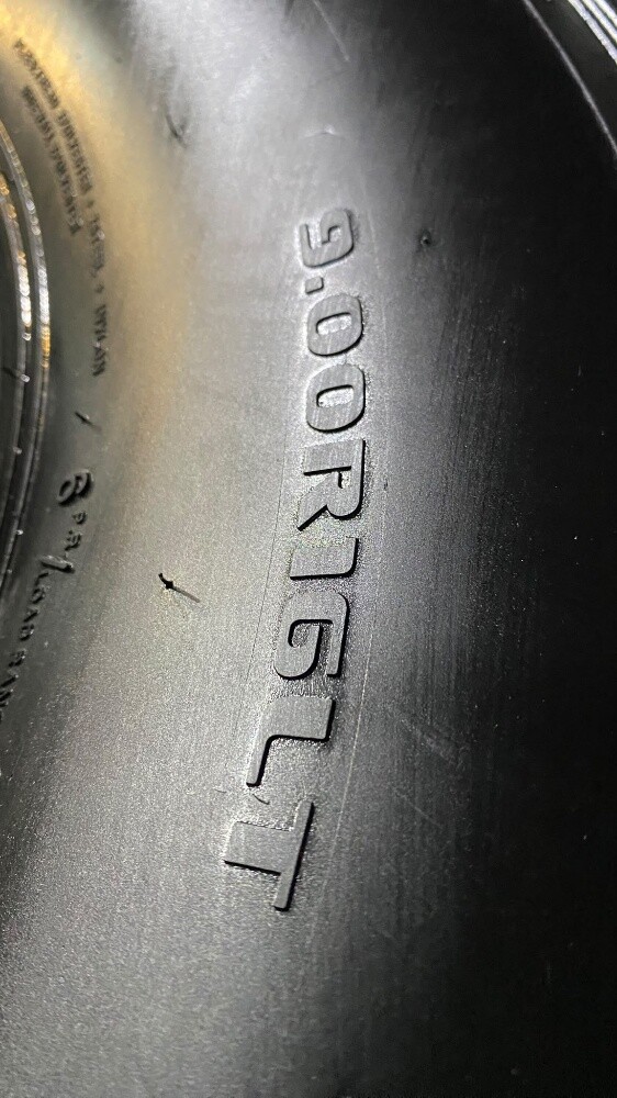 900-16 - 4