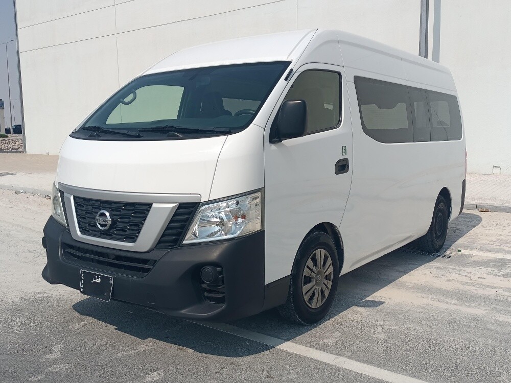 Nissan Urban Van - 2