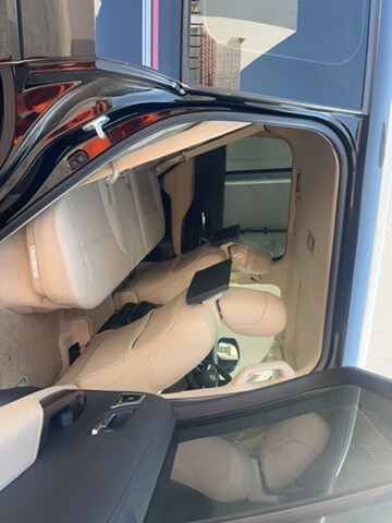 Toyota Land Cruiser - 7