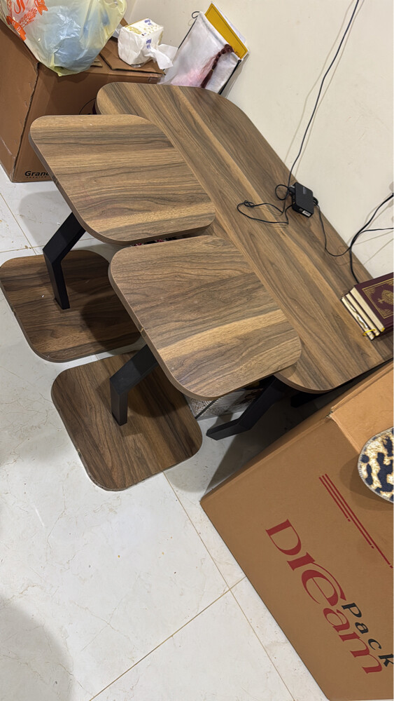 خمسة طاولات - 2