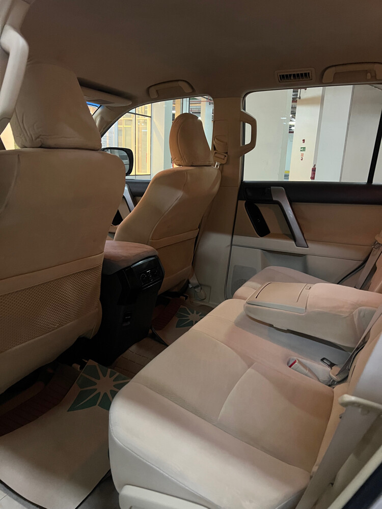 Toyota Prado 2015 V6 4.0CC - 10