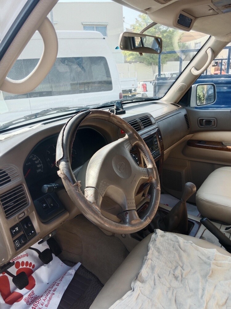 for sale Nissan cruiser - 4