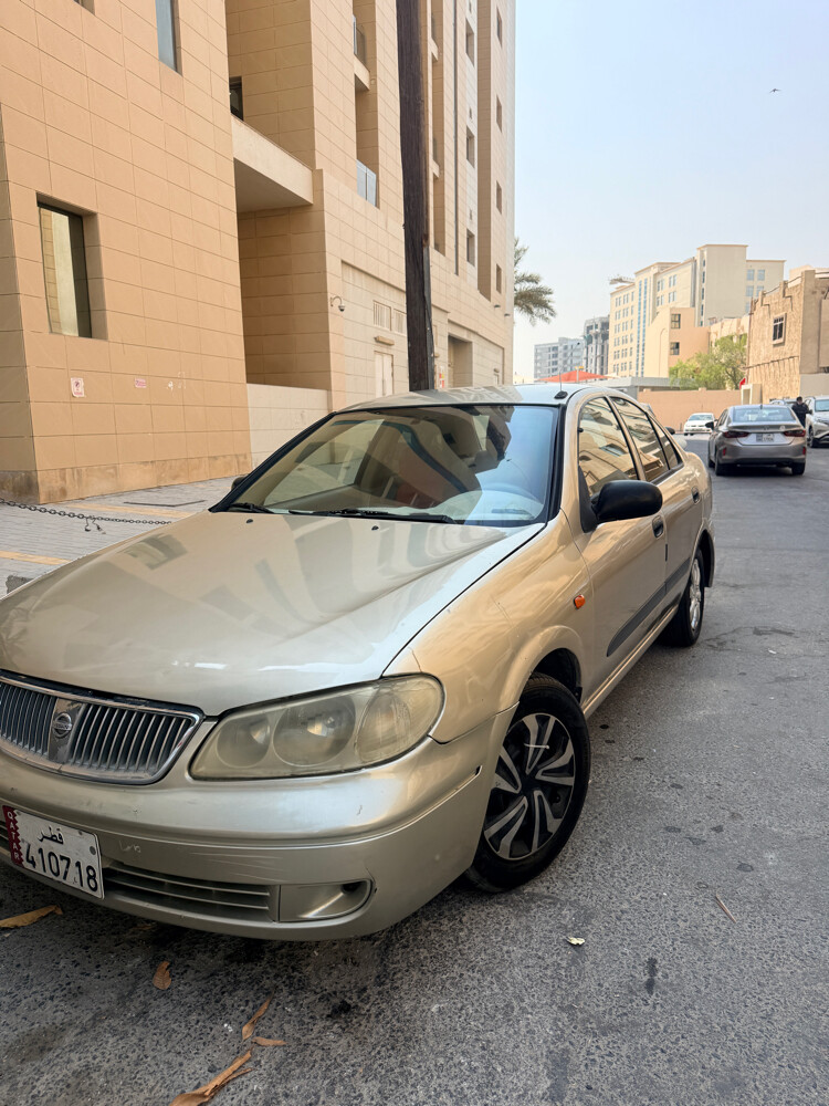 NISSAN SUNNY JAPAN 2009 - 5