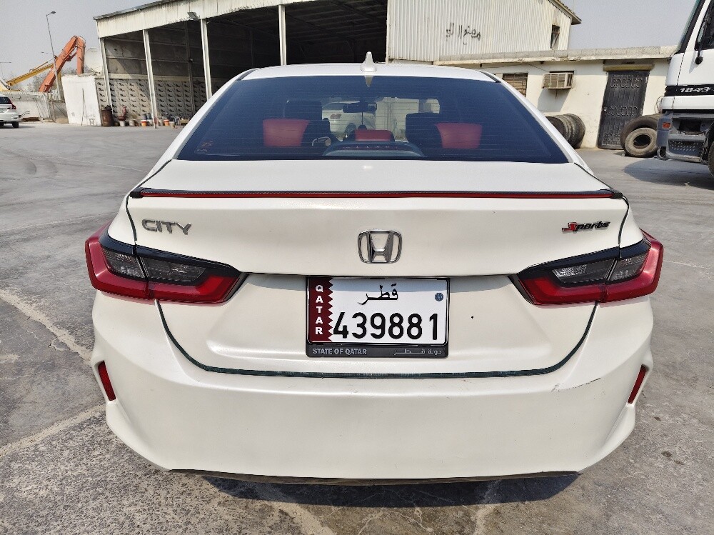Honda     City      2021    sale - 9