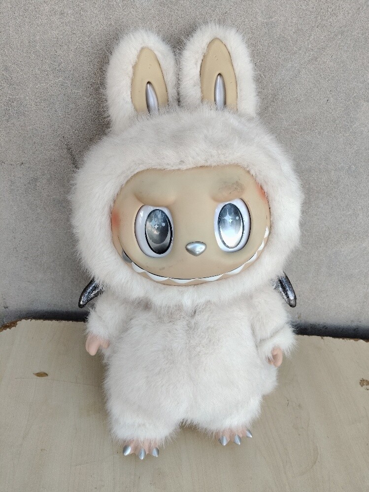 100% Authentic POP MART Labubu - 3