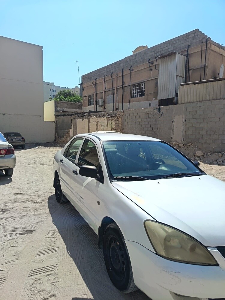 mitsubishi lancer - 2
