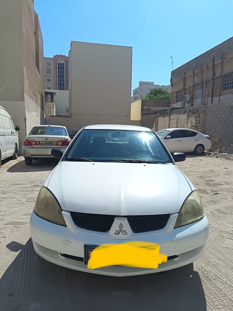mitsubishi lancer - 1