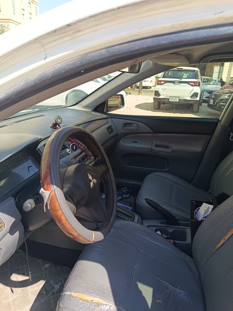 mitsubishi lancer - 4