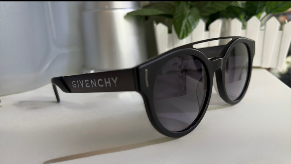 GIVENCHY EYEWEAR - 1