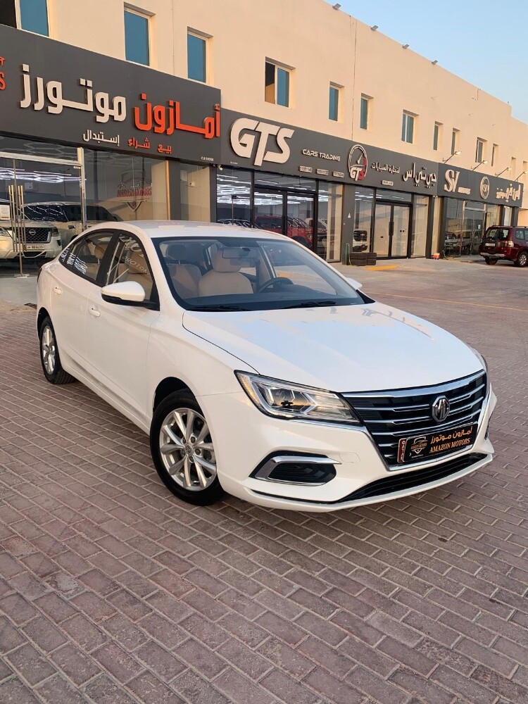 ام جى 5 اتوماتيك سيدان - 1