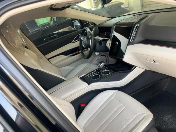 HONGOI HS3 NEAT CLEAN CAR NO ACCI - 4