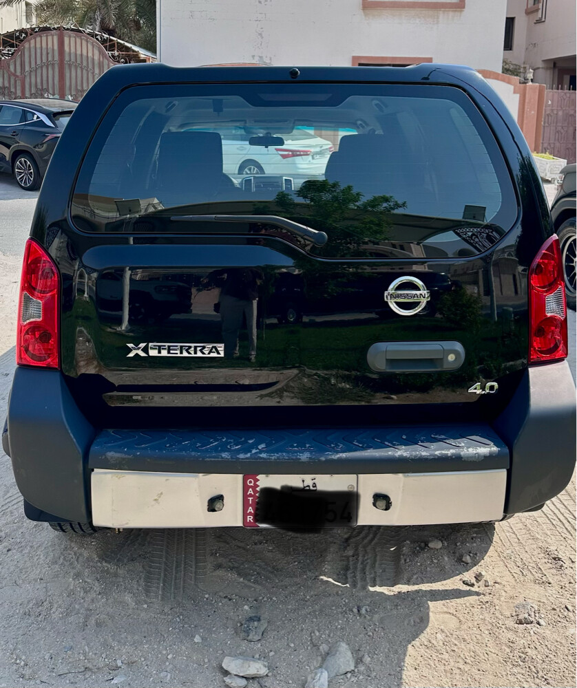 نيسان إكستيرا - 1