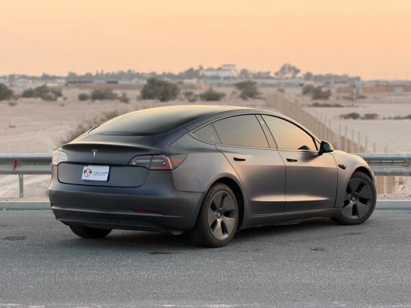 Tesla Model 3 2023 - 4