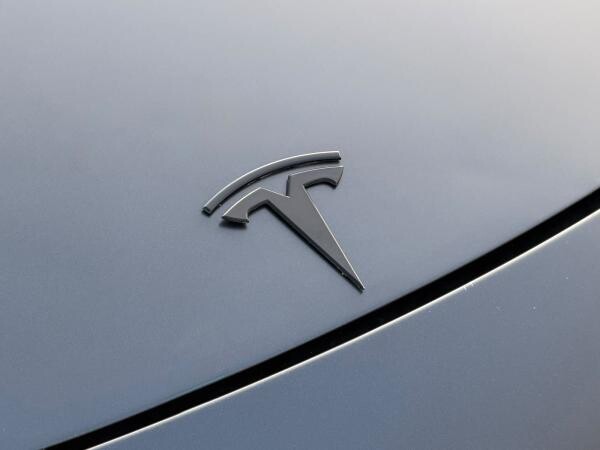 Tesla Model 3 2023 - 14
