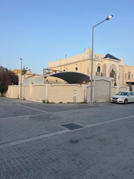 للبيع فيلا بالخريطيات - 11