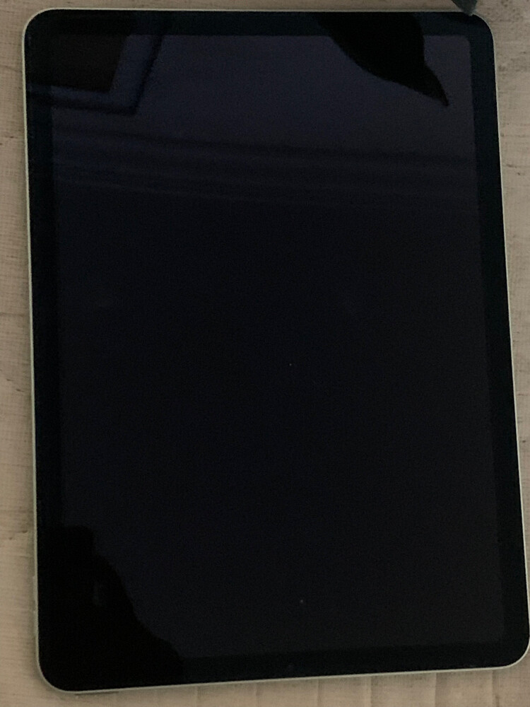 iPad Air 4th Gen - 1