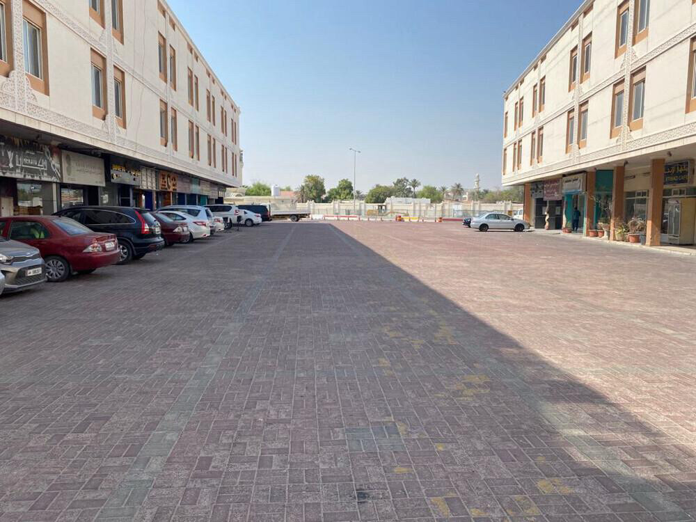 محلات للايجار بالغرافة  - 4