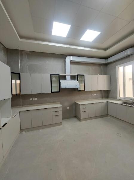 Brand-new villa in Al Kharaitiyat ( - 4