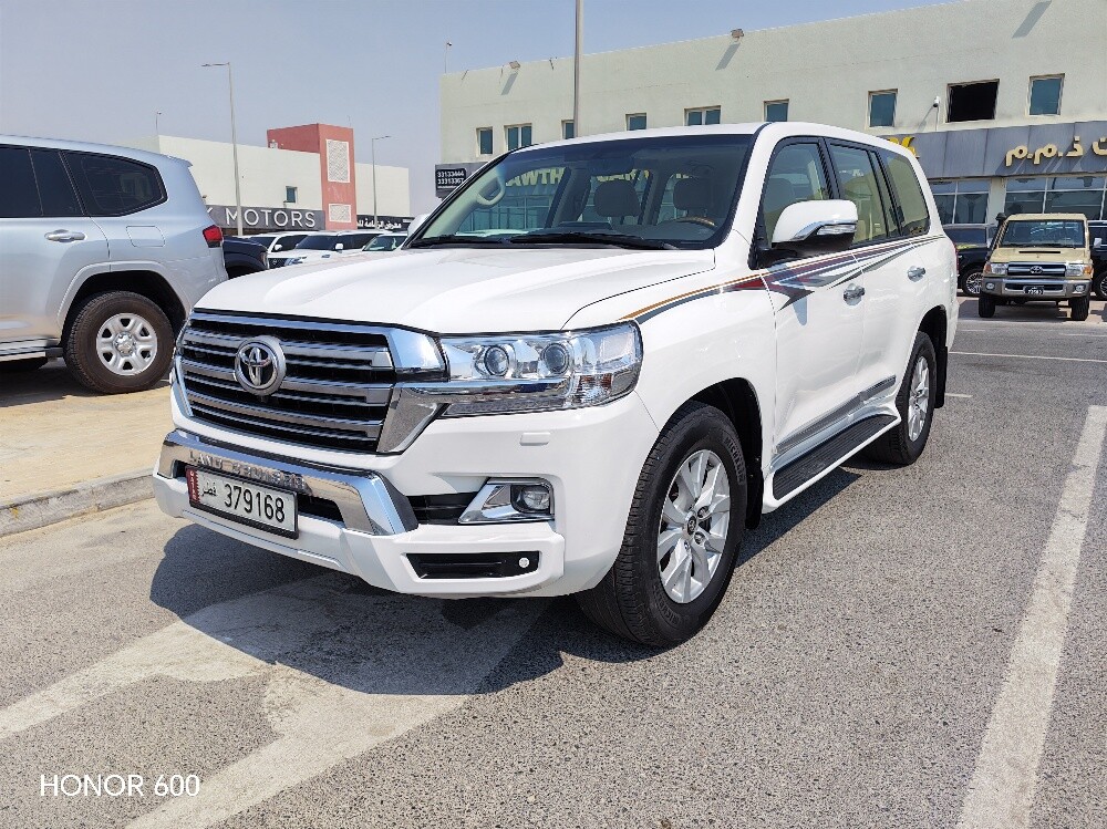 GXR V8 - 3