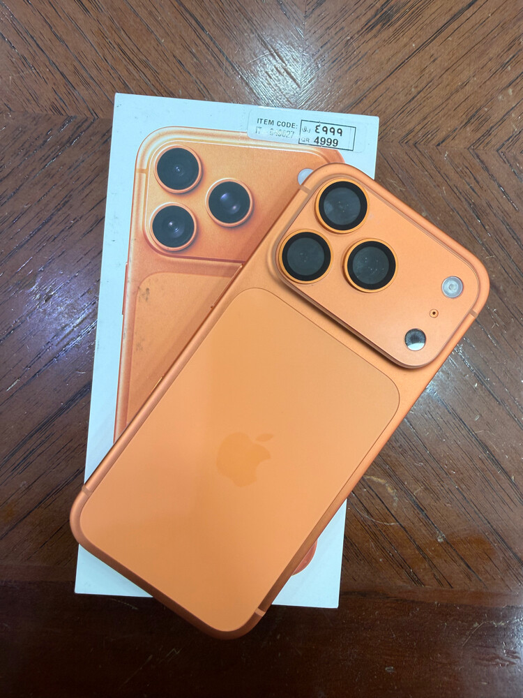 I phone 17 512 GB Arabic  - 1