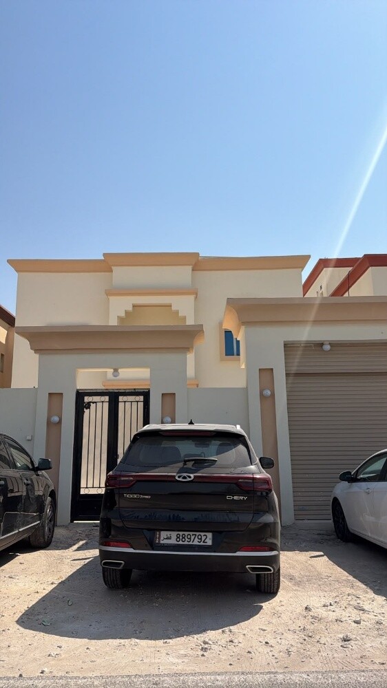 فرصة للاستثمار او السكن أم صلال - 2
