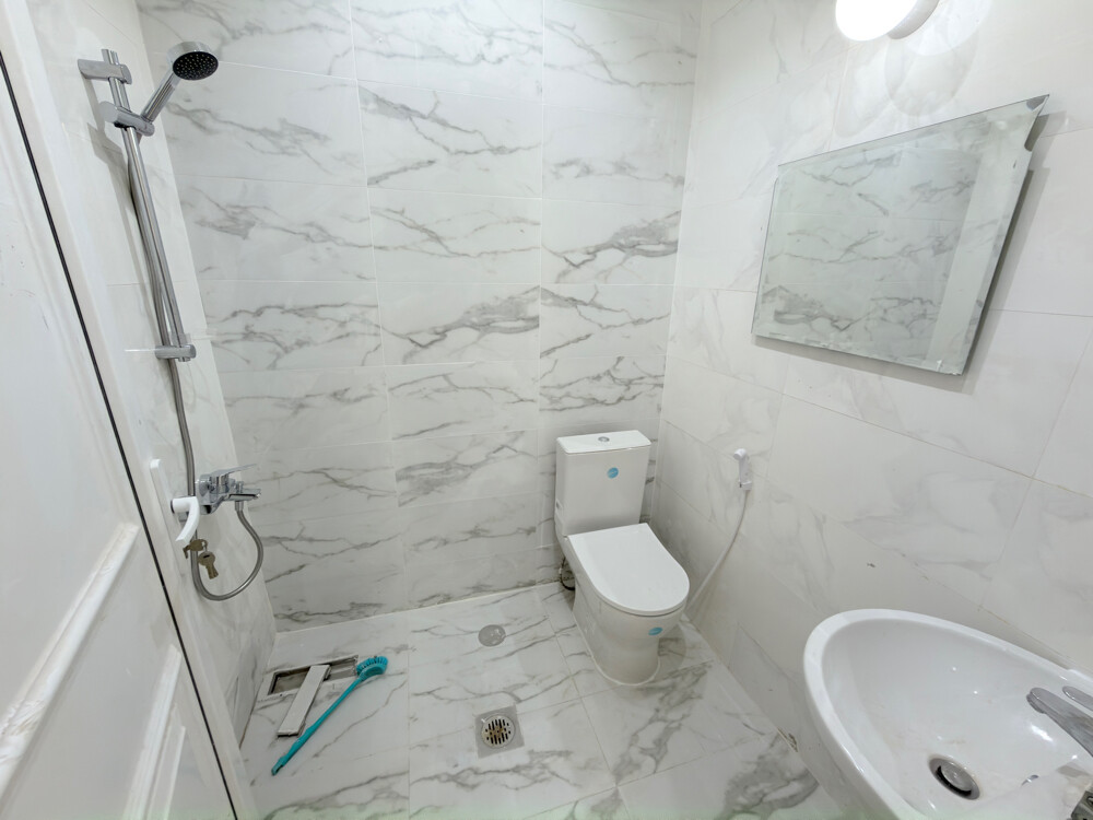 Apartment in Al Kharaitiyat - 5