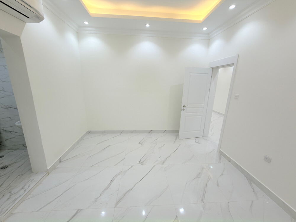 Apartment in Al Kharaitiyat - 11