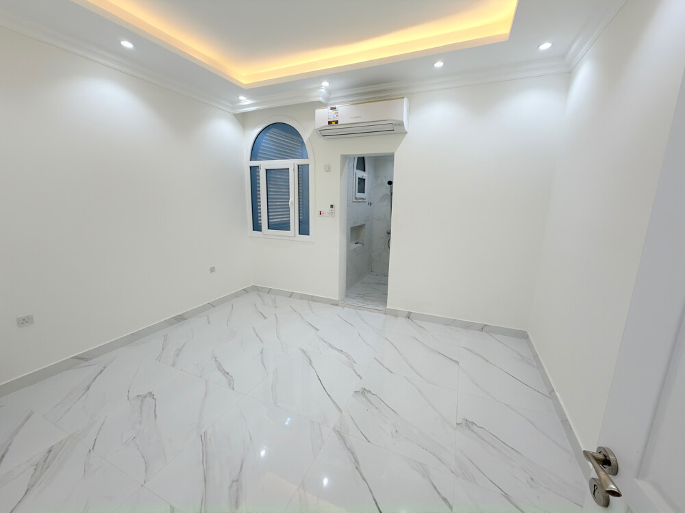 Apartment in Al Kharaitiyat - 10