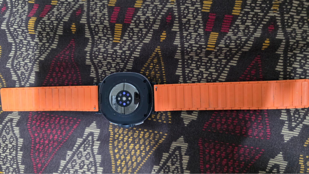 Samsung Galaxy watch 8 classic - 2