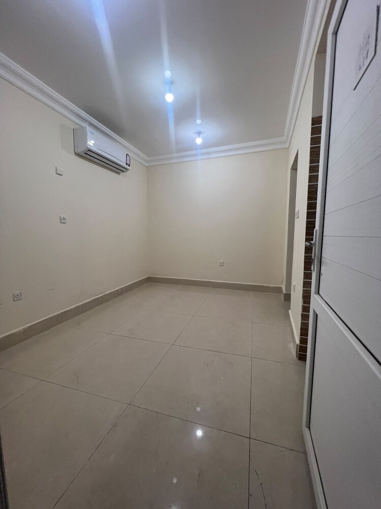 Apartment for rent in Al-Na'ija 20 - 2