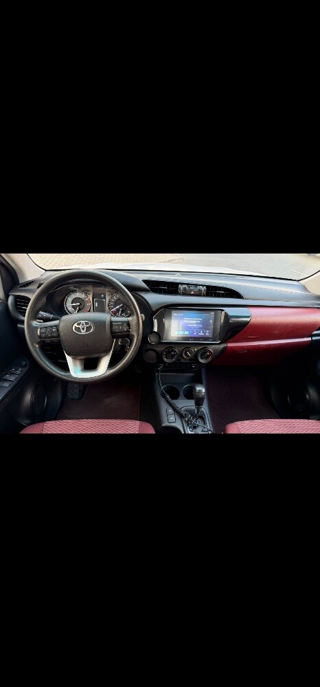 Hilux 2024 Automatic - 8
