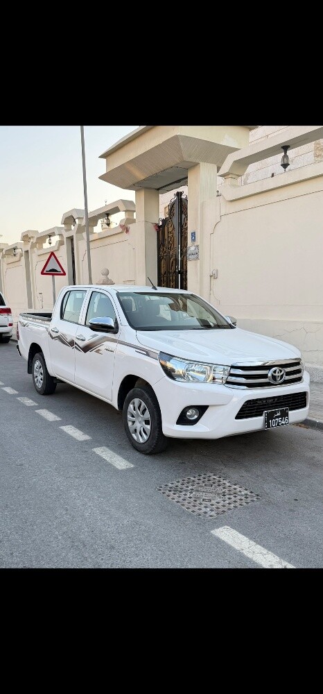 Hilux 2024 Automatic - 1