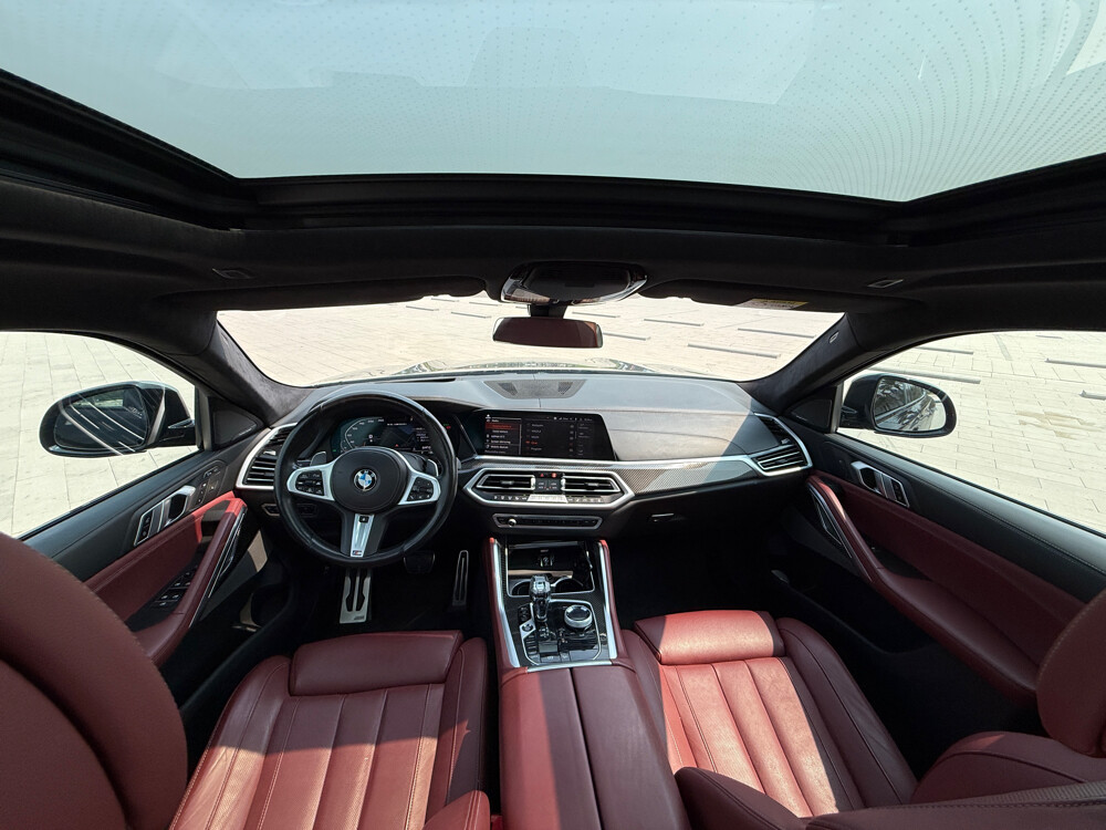 BMW X6 M50i 2022 — M Performance V8 - 13