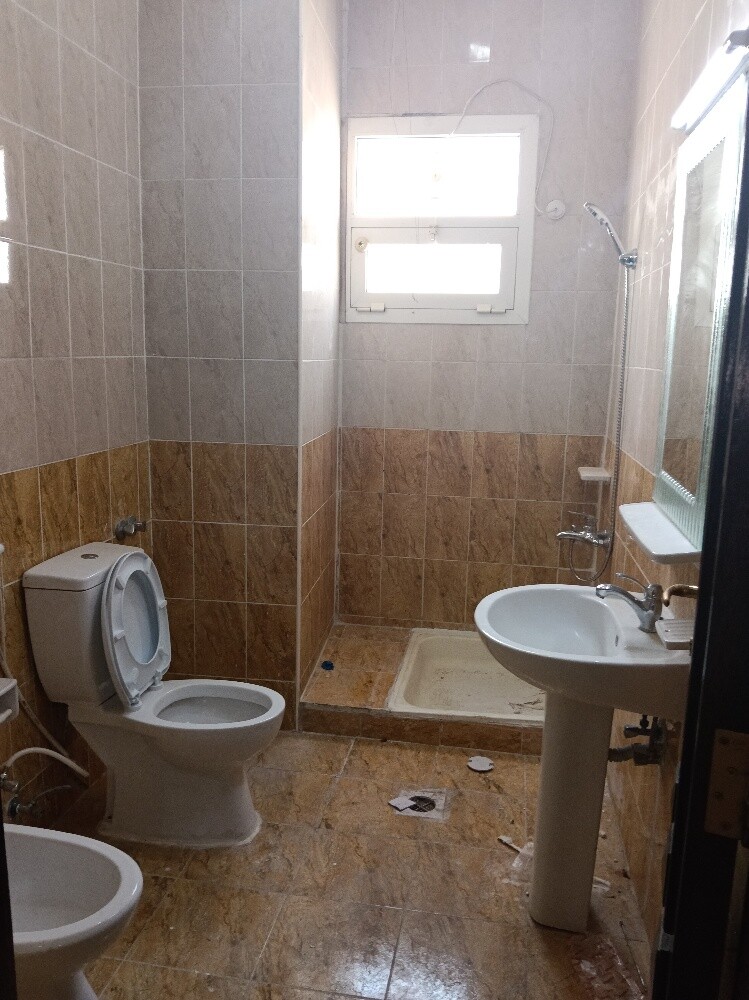 Villa for rent in Al Gharafa, 4bhk - 10