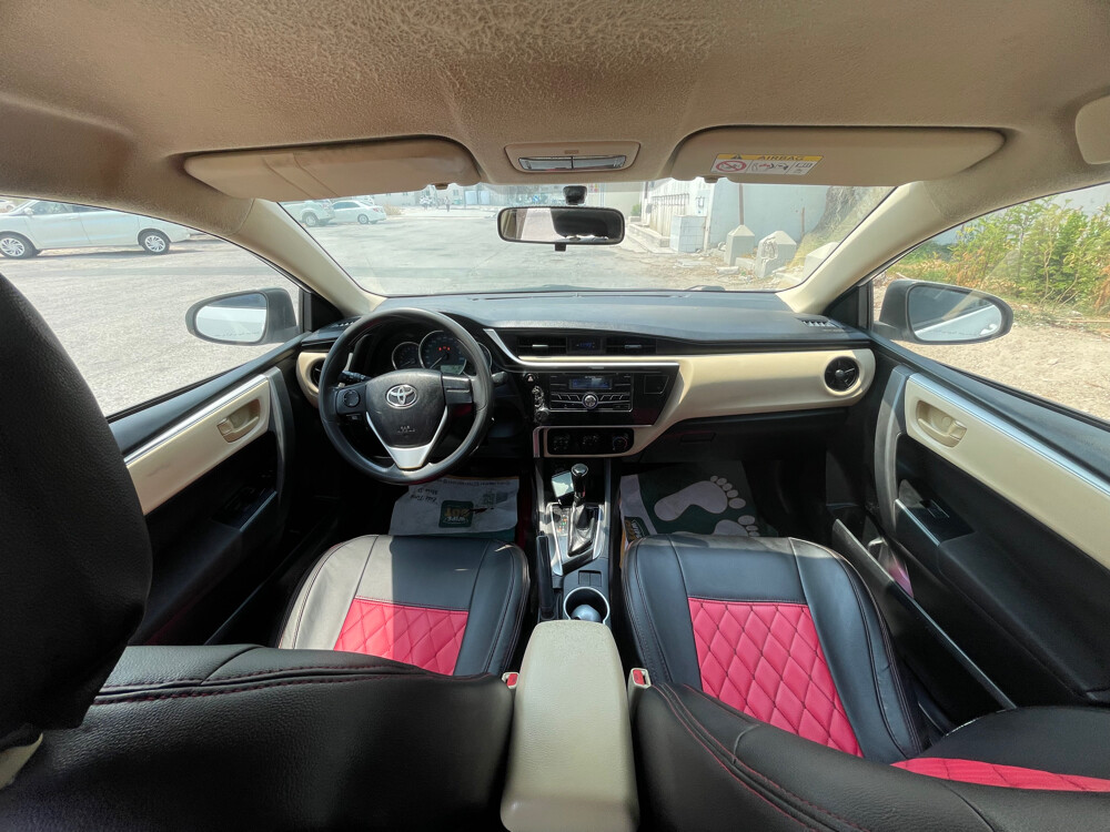 Toyota Corolla - 5