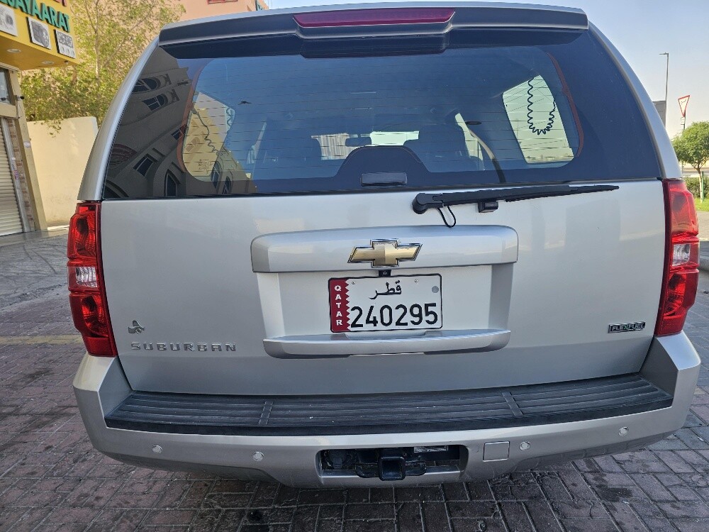 للبيع تاهو سنجل طويل مالك أول صبغ وكالة محركات وكالة مبدل زيوت جاهز  2010ماشي 230000 بحالة ممتازة من الداخل والخارج لا يوجد خدوش فقط 3حوادث بسيط والصامل براعيه بالمعقول - 2