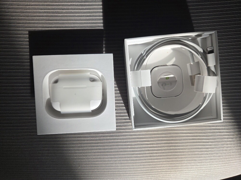 airpods pro - 3
