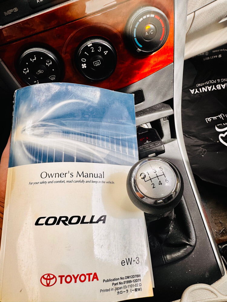 Toyota corolla - 10