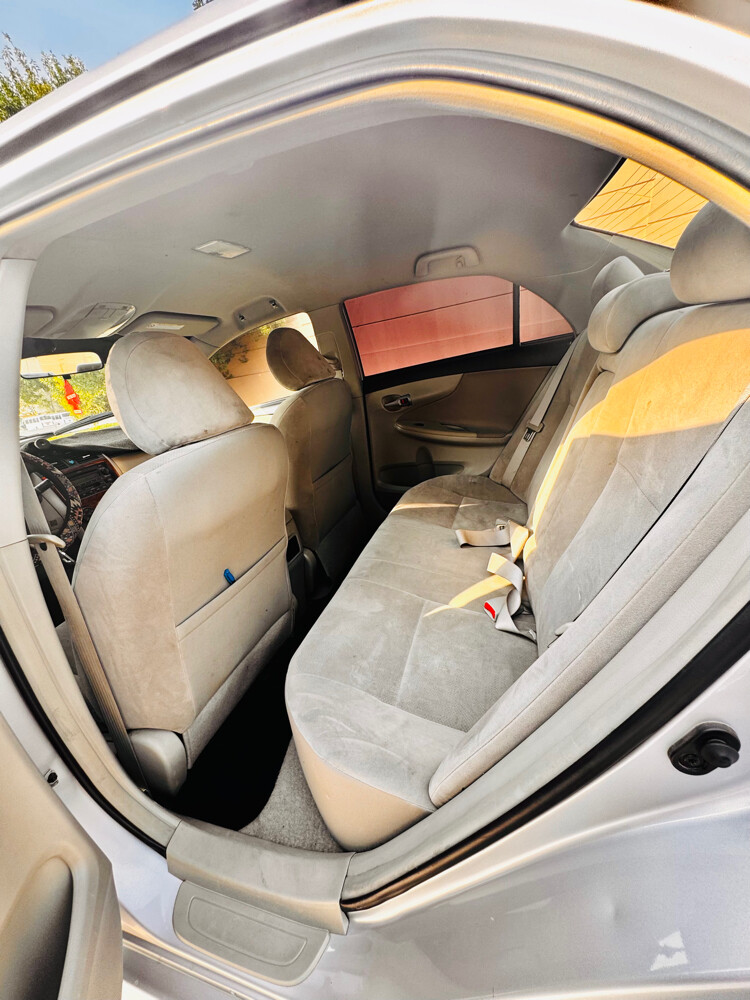 Toyota corolla - 8