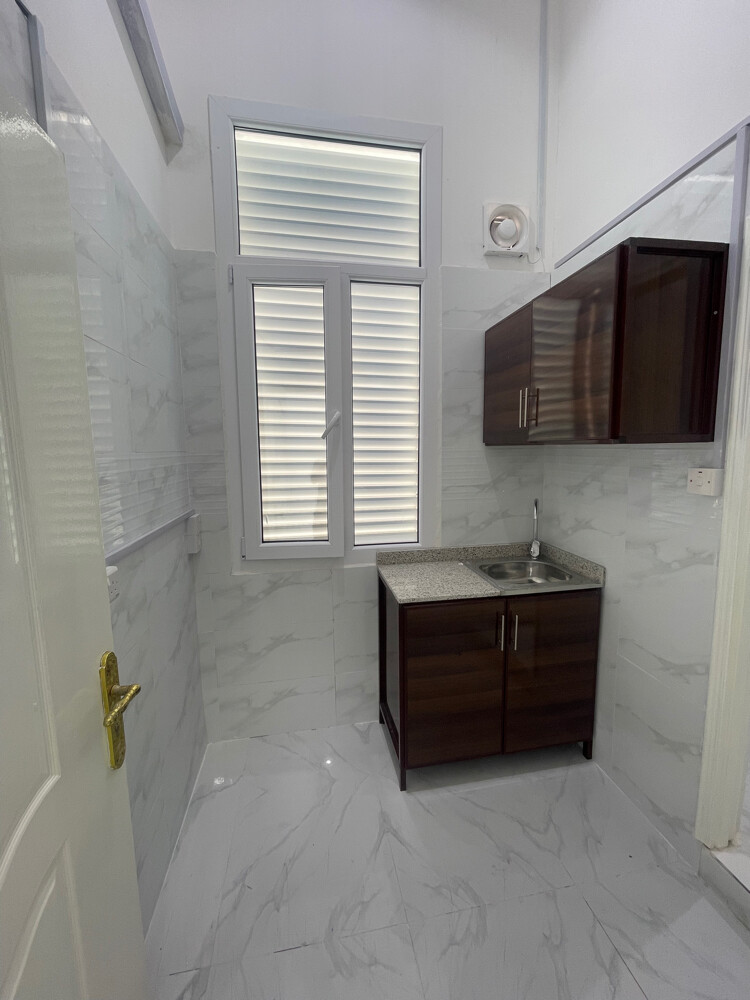 Beand New 1 bhk @ Muaither - 4