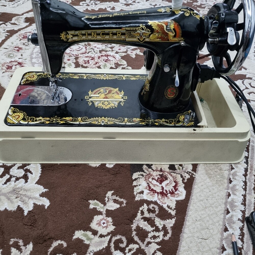 SINGER SEWING MACHINE - 3