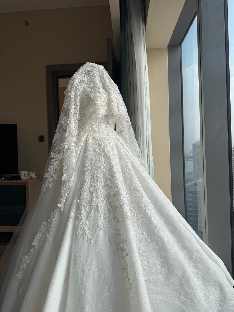 Wedding dress - 3