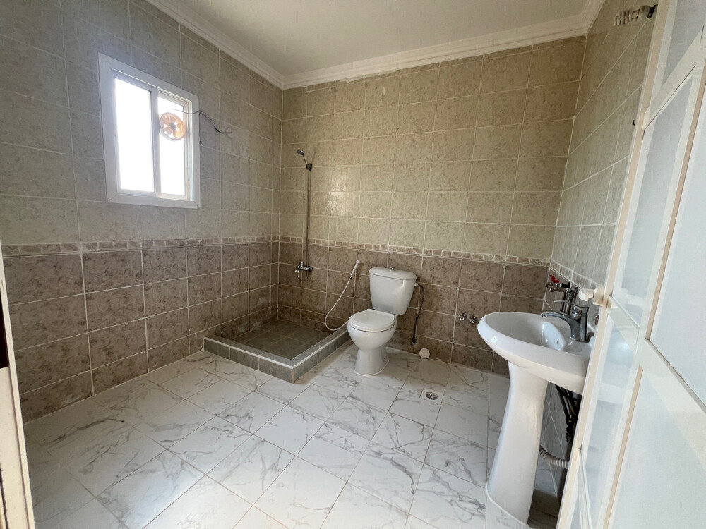 villa for rent in ain khaled - 2