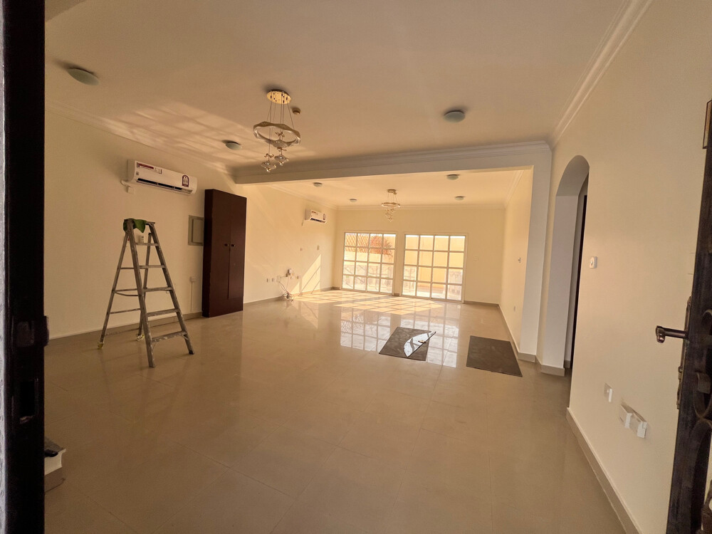villa for rent in ain khaled - 13