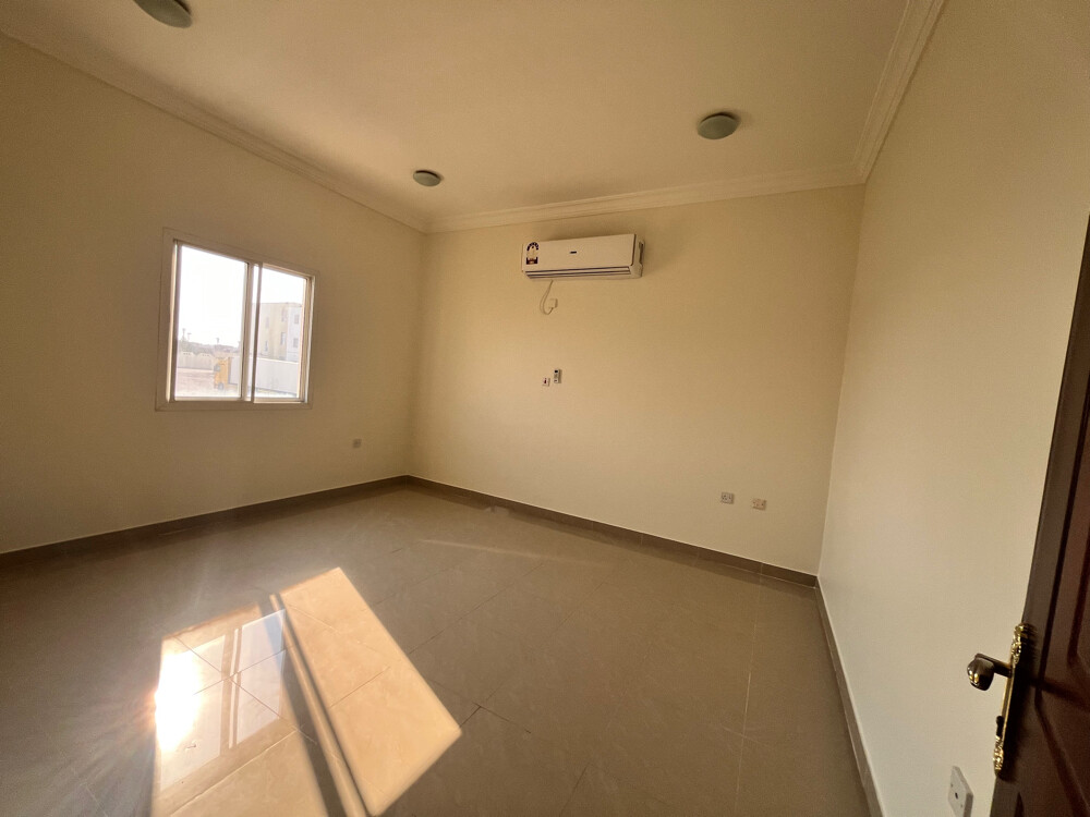 villa for rent in ain khaled - 5