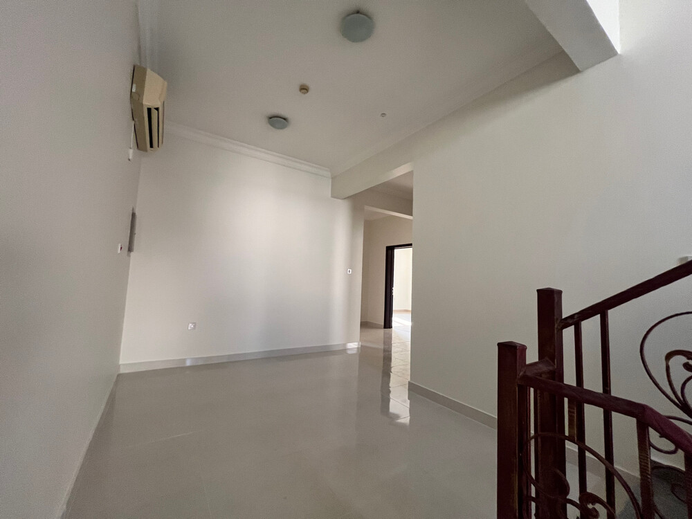 villa for rent in ain khaled - 4